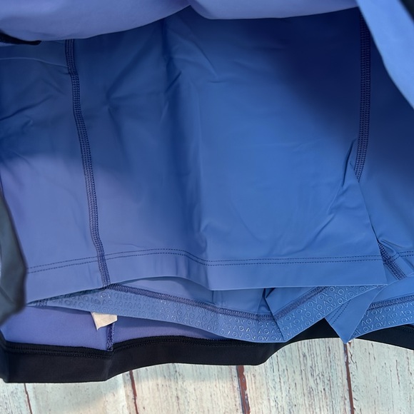 NWT Outdoor Voices FreeForm 3” skort - Picture 5 of 7